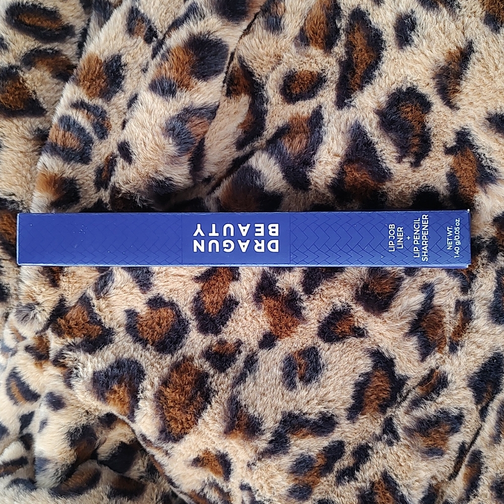 DRAGUN BEAUTY Lip liner & sharpener